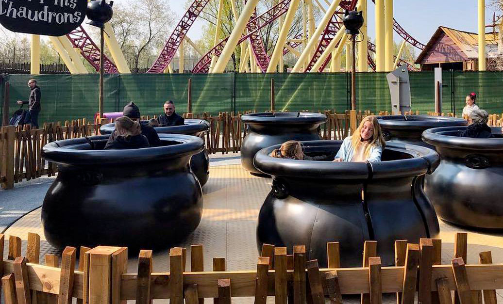 Tea cup rides in amusement parks Technical Park Amusement